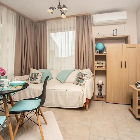 Florette Black Sea Apartment